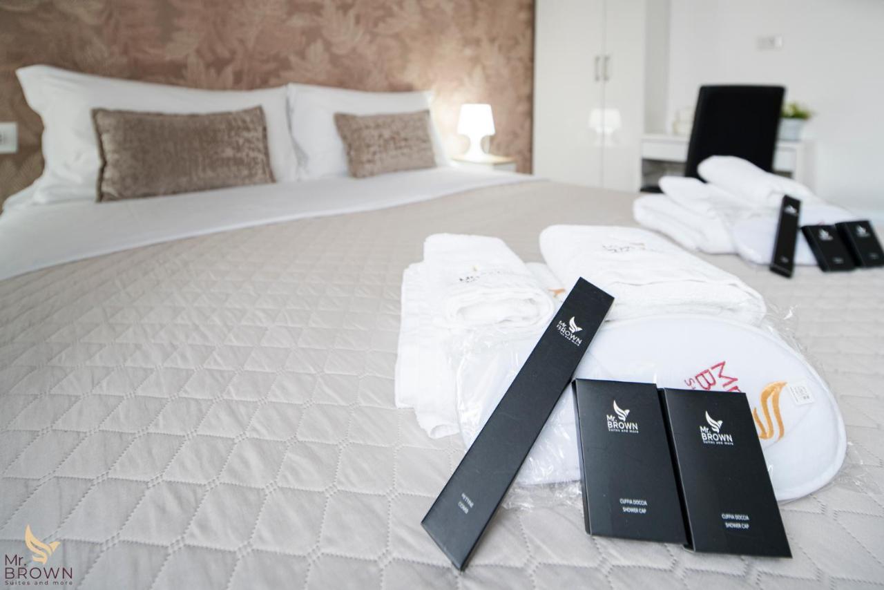Hotel Mr. Brown - San Paolo Roma Esterno foto